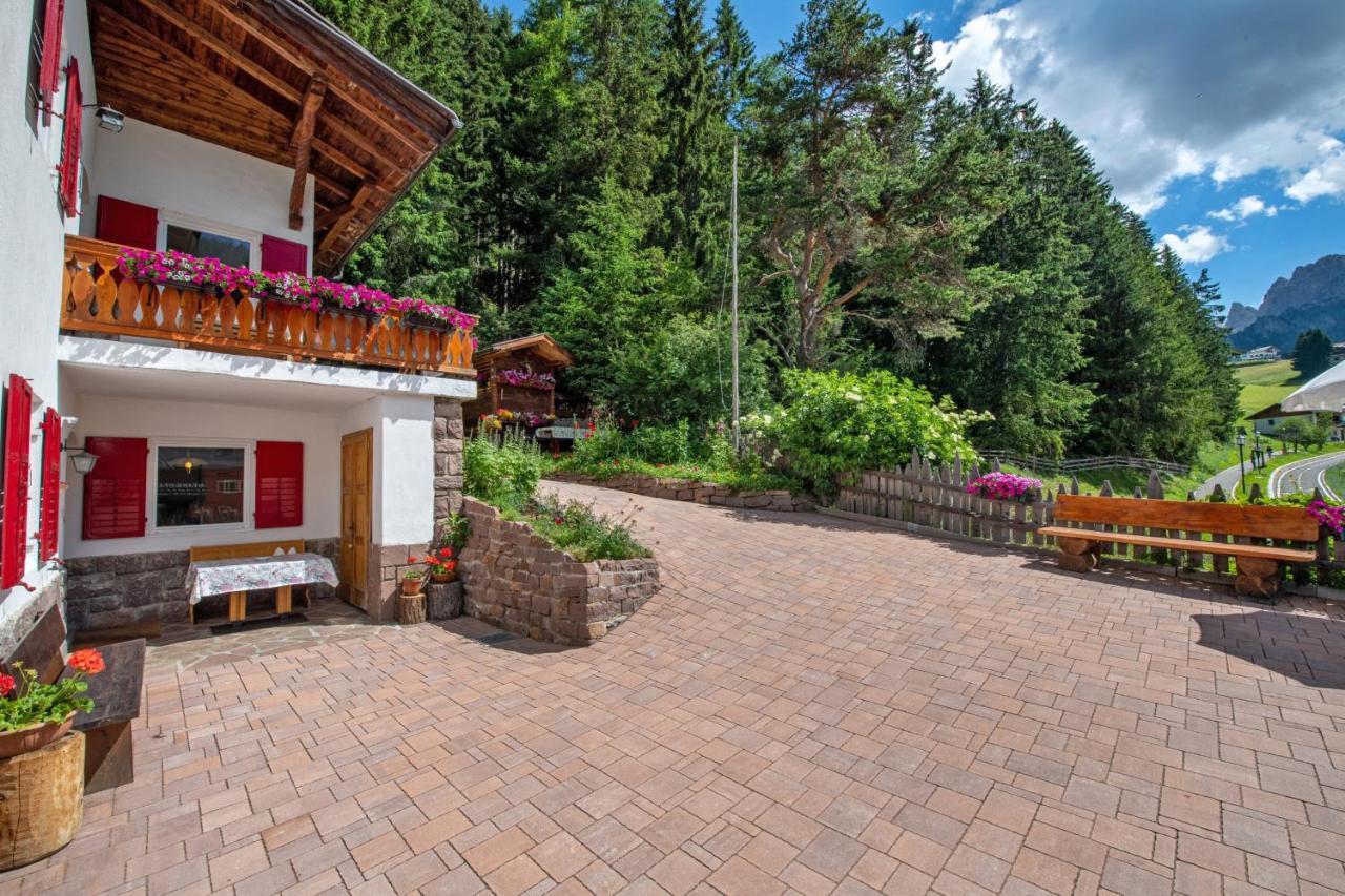 Apartments Vintlana Selva di Val Gardena Exterior foto